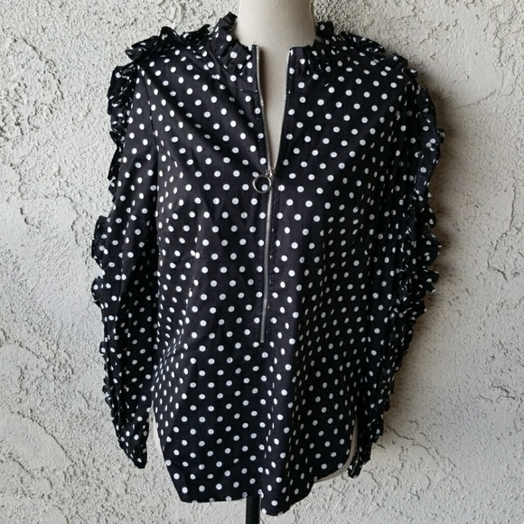 Greysn Tops - Greysn Black & White Polka Dot